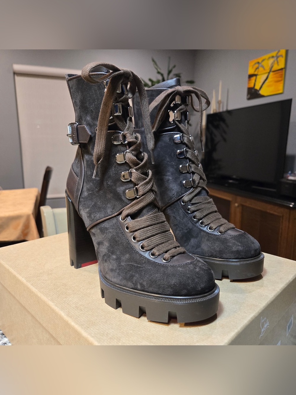 NEW Christian Louboutin New Macademia Brown Suede Lace-Up Chunky Heel Boots